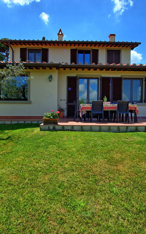 Villa Ulivi: Buitenkanten, Buitenshuis, Tuin