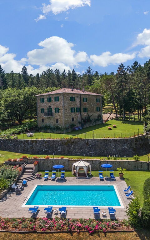 Palazzo Rosadi: Tuin, zwembad