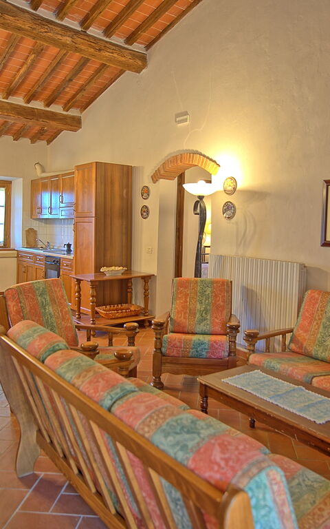 Querciolaia: Keuken, Lunchroom, Woonkamer