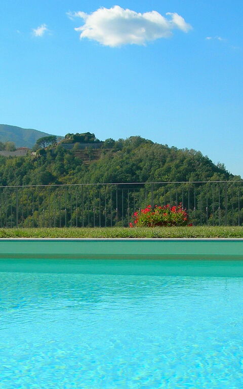 Villa Saida: Buitenshuis, zwembad