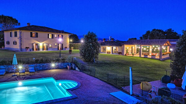 Podere Sant'Angelo: Buitenkanten