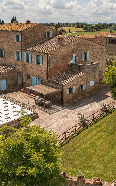 Villa Giare: Buitenshuis