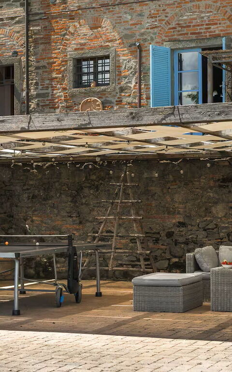 Villa Giare: Balkon / terras / patio, Buitenkanten, Buitenshuis