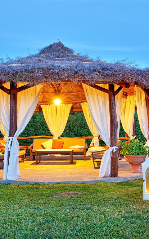 Villa Sant' Angelo: Buitenshuis, Tuin