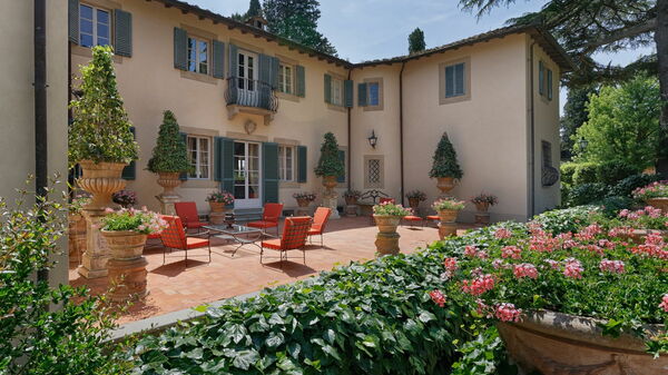 Villa de Ranieri: Buitenkanten, Tuin