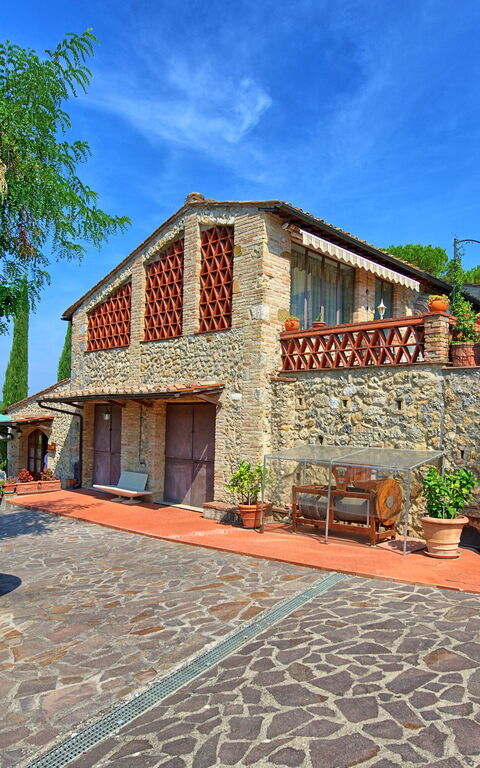 Poggiluglio: Buitenshuis, Tuin