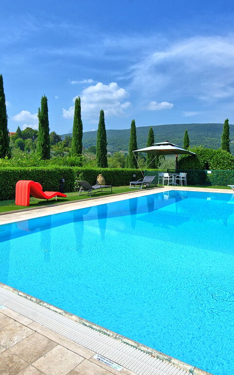 Poggiluglio: zwembad