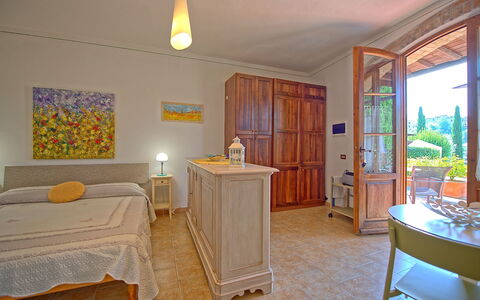 Accommodatie Ovile: Keuken, Lunchroom, slaapkamer, Woonkamer