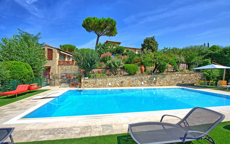 Poggiluglio: zwembad