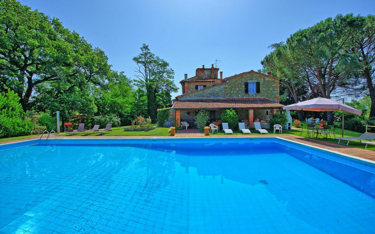 Villa Campogialli: zwembad