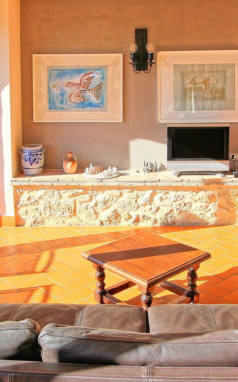 Guardistallo: Lunchroom, Woonkamer