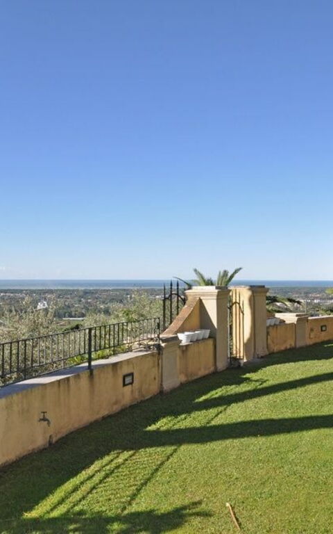 Villa Camaiore: Keer bekeken, Tuin