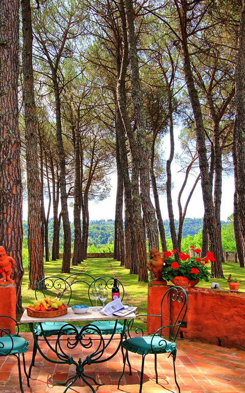 Villa Lorenza: Buitenshuis, Tuin