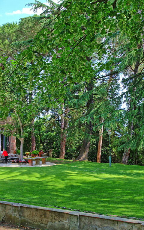 Villa Lorenza: Buitenshuis, Tuin