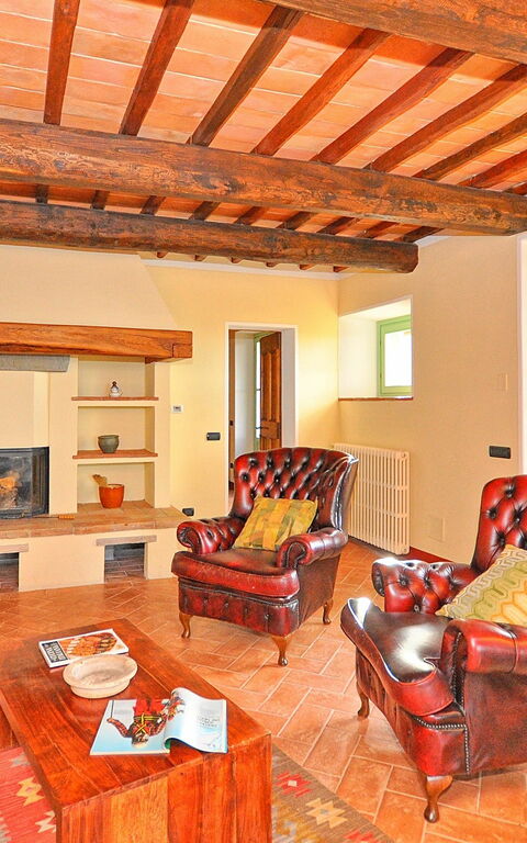 Villa Noceta: Woonkamer