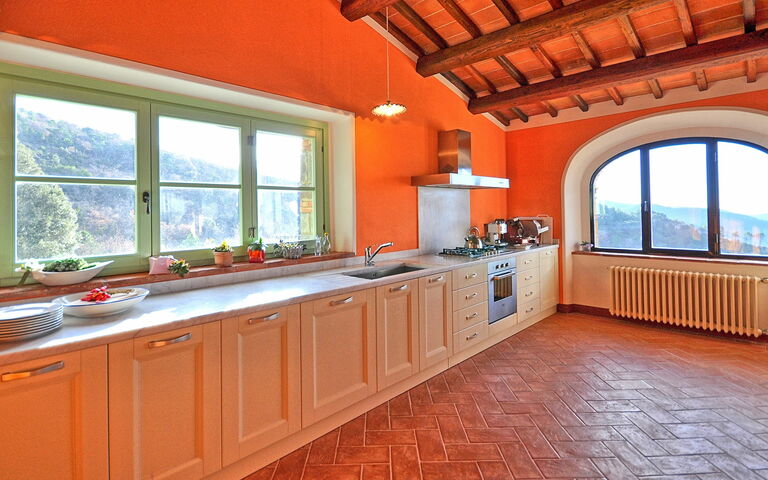 Villa Noceta: Keuken, Lunchroom