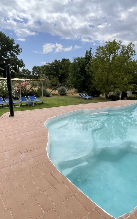 Funghi 2: Buitenkanten, Buitenshuis, Tuin, zwembad