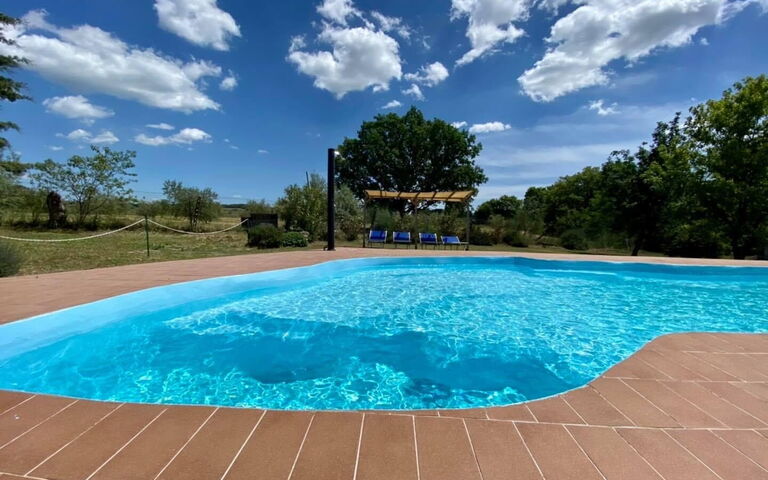 Funghi 2: Buitenkanten, Buitenshuis, Tuin, zwembad