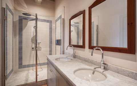 Accommodatie La Valle 2 Castelfalfi: Badkamer