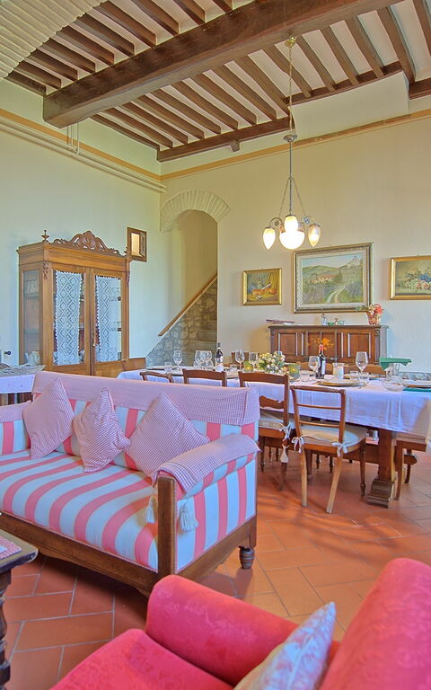 Casale Girifalco: Woonkamer