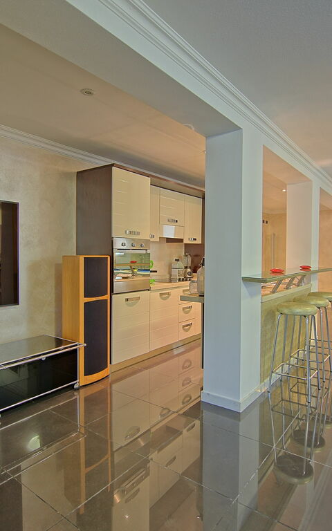 Villa Raffaela: Keuken, Woonkamer