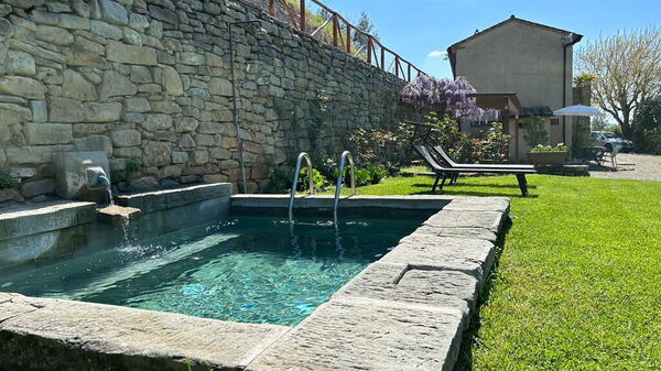 Antico Casale: Buitenkanten, Buitenshuis, Tuin, zwembad