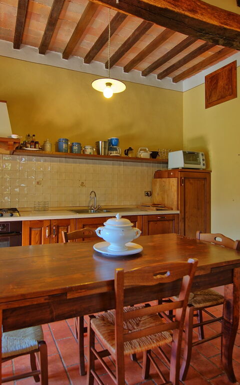 Villa Poggiolino: Keuken, Lunchroom