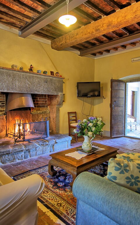 Villa Poggiolino: Woonkamer