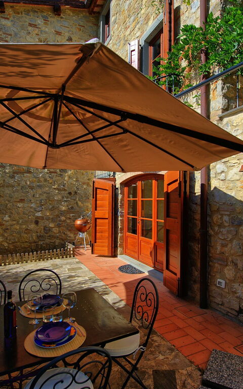 Casa Maria Luisa: Balkon / terras / patio, Buitenshuis