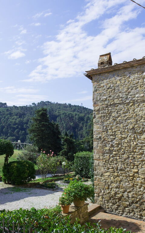 Il Gualdo: Buitenshuis