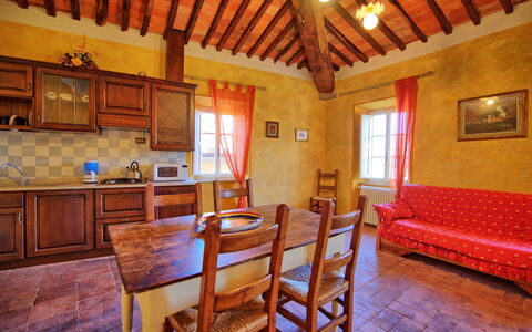 Accommodatie Vescovo: Keuken, Lunchroom, Woonkamer