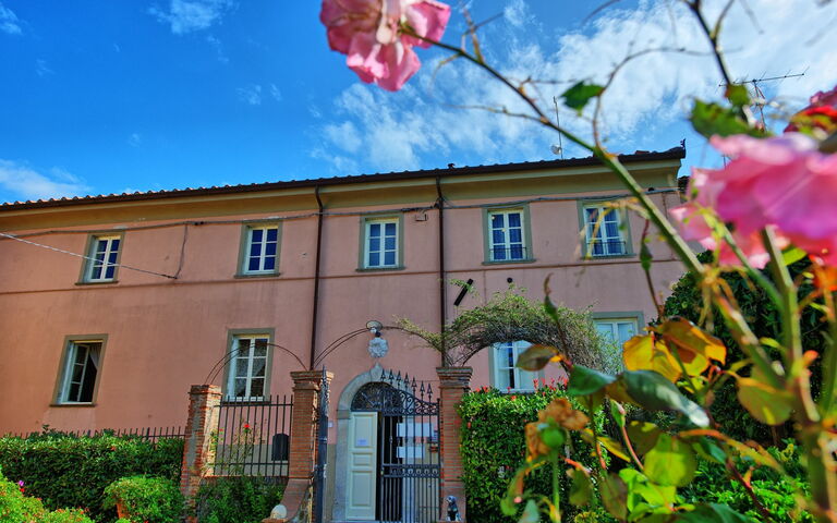 Il Gualdo: Buitenkanten