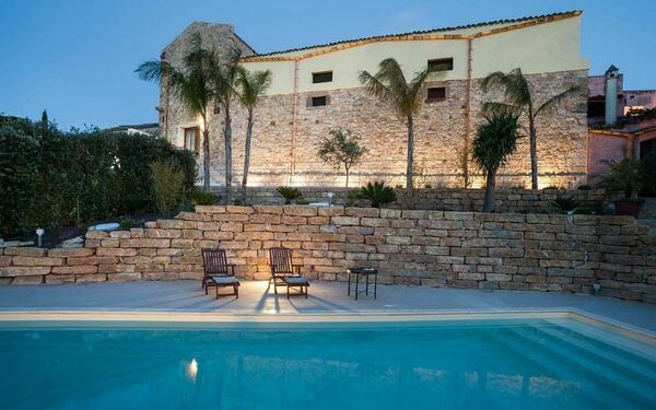 Baglio Maranzano - Marietta: Buitenkanten, zwembad