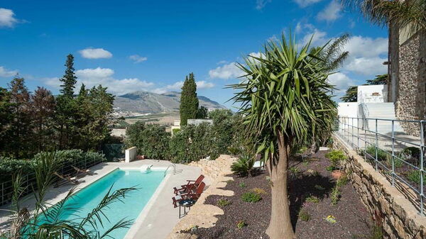 Baglio Maranzano - Titi: Tuin, zwembad