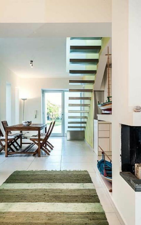 Cala Marina: Lunchroom, Woonkamer