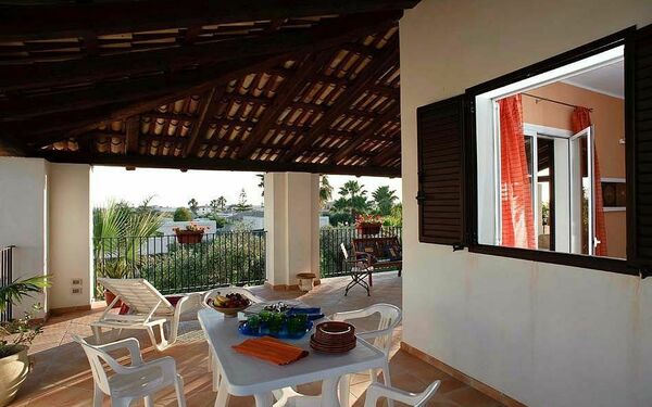 Accommodatie Casa Marsala 2: Buitenshuis