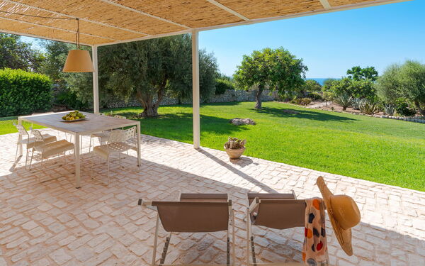 Accommodatie Isla Verde - Ulivi: Balkon / terras / patio, Buitenkanten, Buitenshuis, Keer bekeken, Tuin