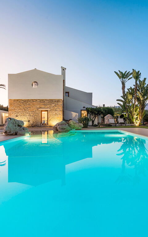 Villa Ager Costa: Buitenkanten, Buitenshuis, zwembad