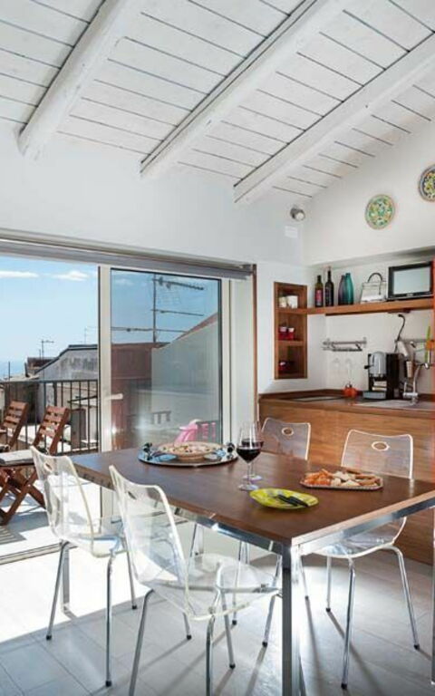 Taormina Suite: Keuken, Lunchroom, Woonkamer