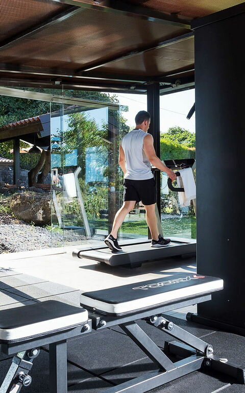 Viagrande: Activiteiten