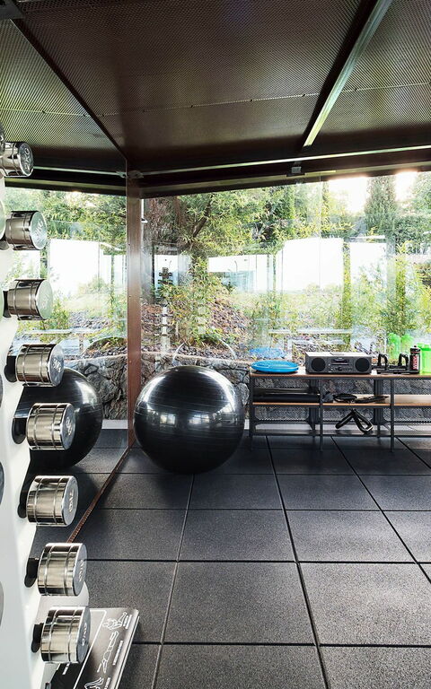 Viagrande: Activiteiten