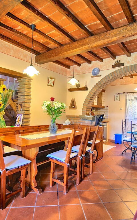 Villa Margherita Uno: Lunchroom, Woonkamer