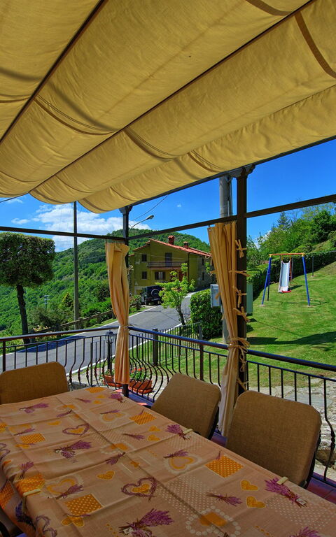 Villa Portole Uno: Balkon / terras / patio, Buitenshuis