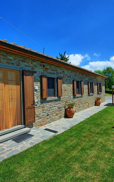 Villa Portole Due: Buitenshuis, Tuin