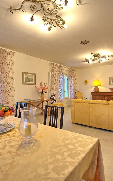 Villa Gaville: Woonkamer