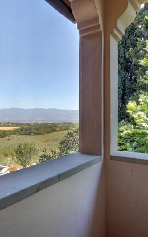 Villa Stolli: Buitenshuis