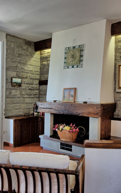 Villa Pratovecchio: Woonkamer