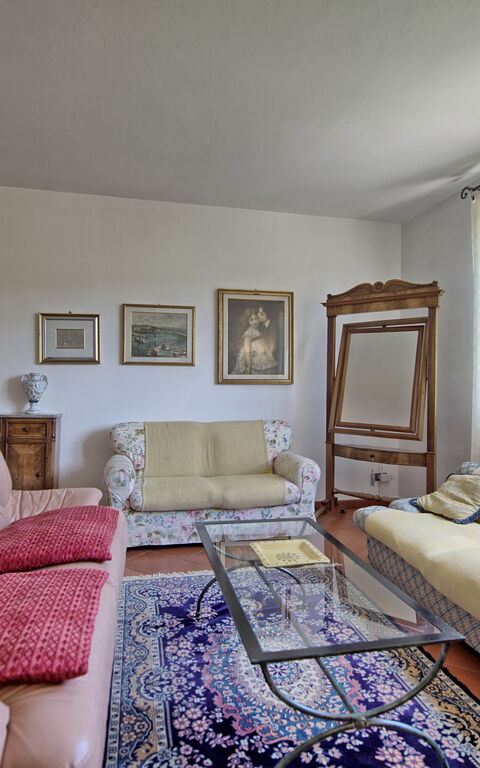 Villa Pratovecchio: Woonkamer