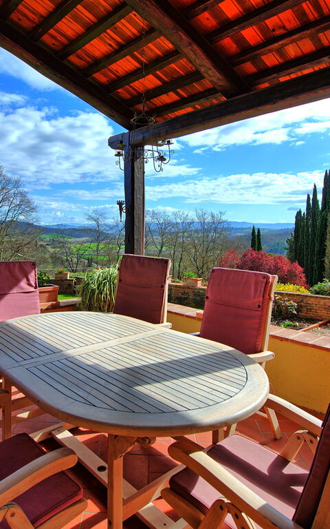 Villa Sabrina: Balkon / terras / patio, Buitenshuis