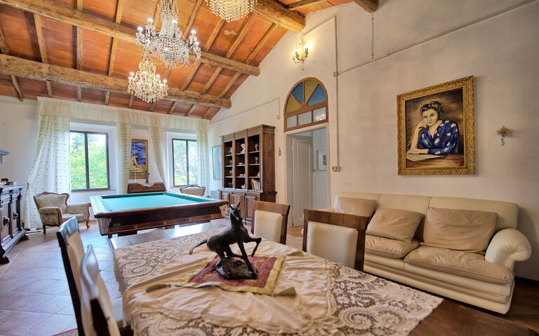 Villa Luciano: Woonkamer